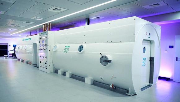 טיפול בתא לחץ משפר את מצבן של נשים הסובלות מפיברומיאלגיה החוקרים הצליחו להוכיח כי המקור לפיברומיאלגיה, מחלה הפוגעת בעיקר בנשים, מצוי במוח